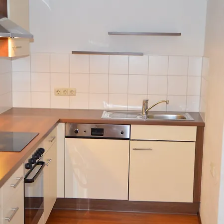 Neue Post - 아파트 젤암제