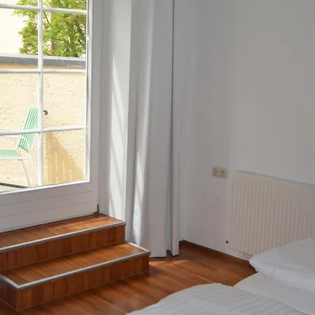 Neue Post - 아파트 젤암제