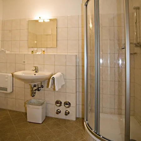 Neue Post - Zell am See