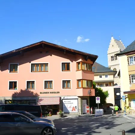 Apartment Neue Post -