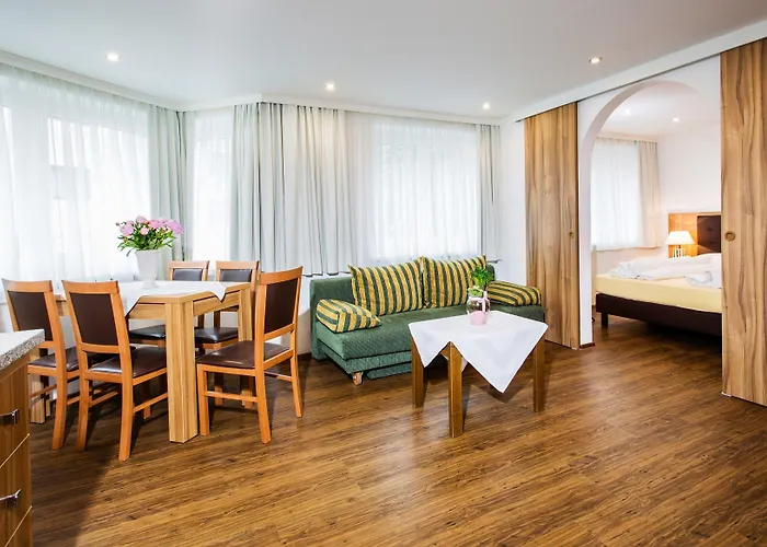 Apartment Neue Post -