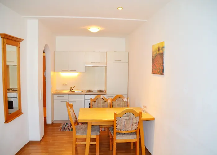 Neue Post - Appartamento